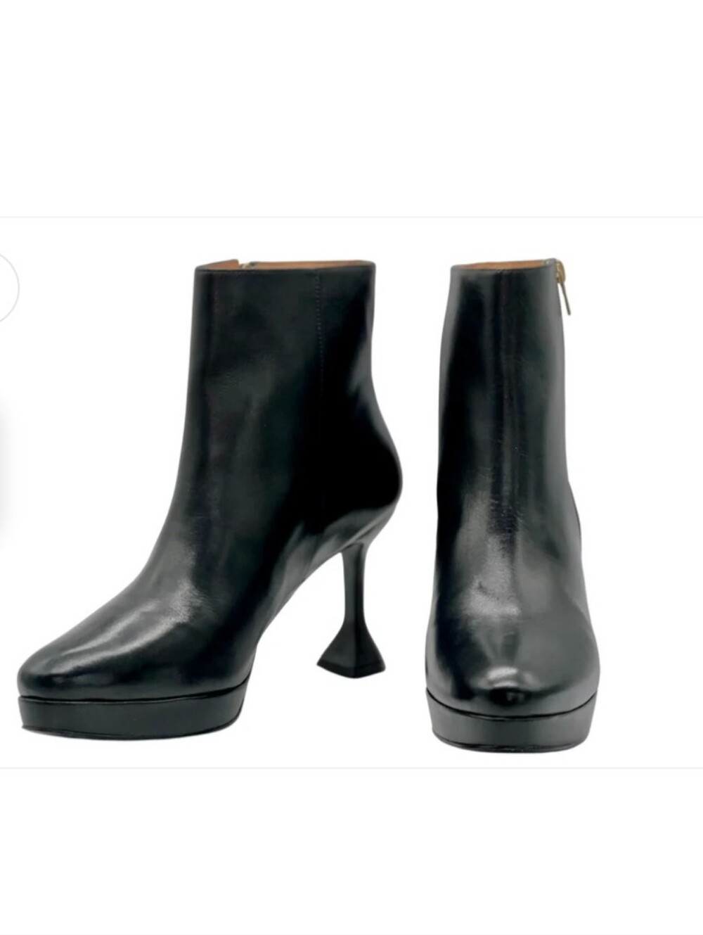 dr LIZA Ngozi Leather Bootie - BLACK Size 8m Like New